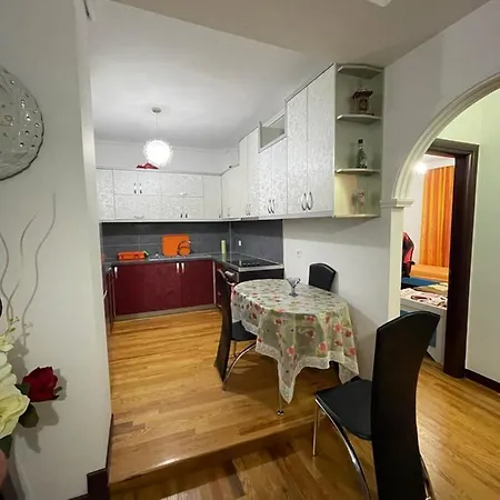 Jetaahouse ساراندا